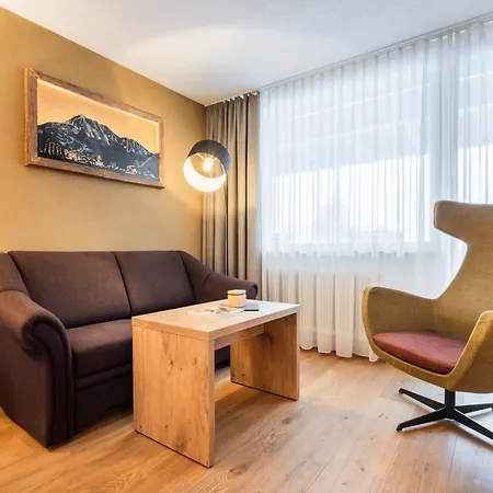 Biohotel Leutascherhof 4*