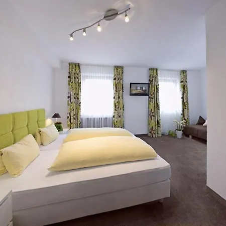 Biohotel Leutascherhof 4*