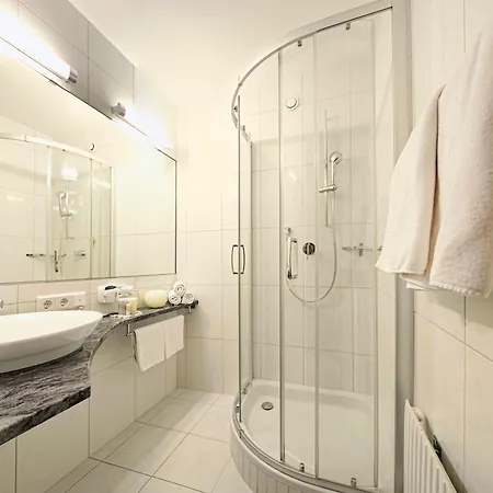 酒店 露塔施霍夫比奥酒店