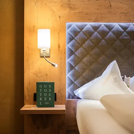 Biohotel Leutascherhof Hotel 4*