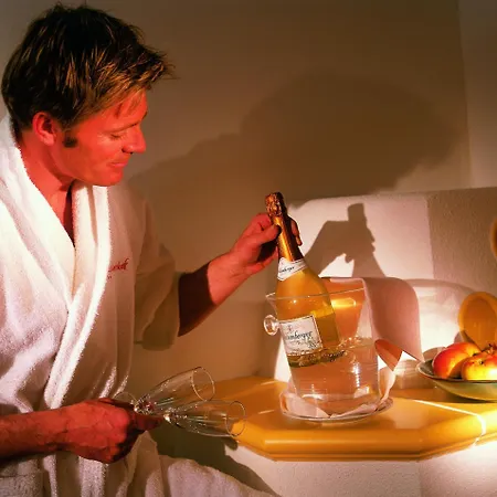 Hotel Biohotel Leutascherhof 4*