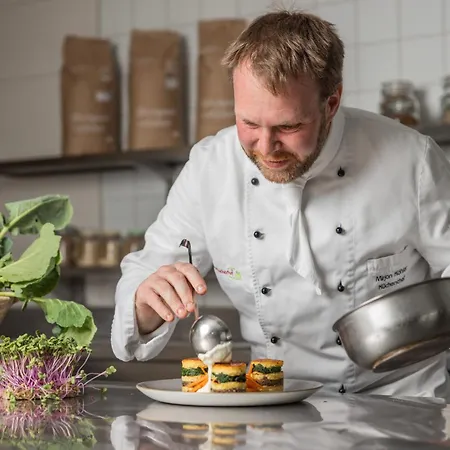 露塔施霍夫比奥酒店 酒店 4*