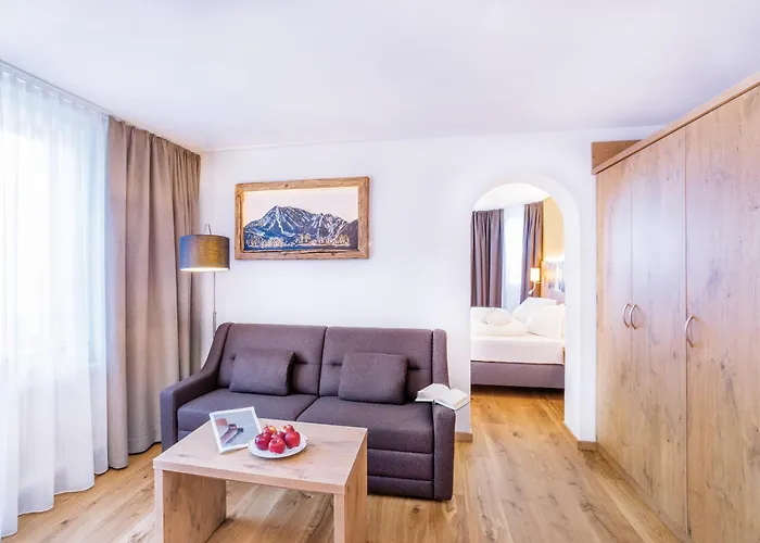 Biohotel Leutascherhof Hotel 4*